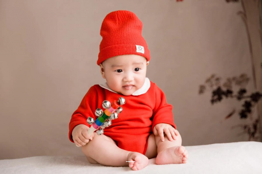 钟祥六个月宝宝总是摇头 钟祥六个月宝宝总是摇头